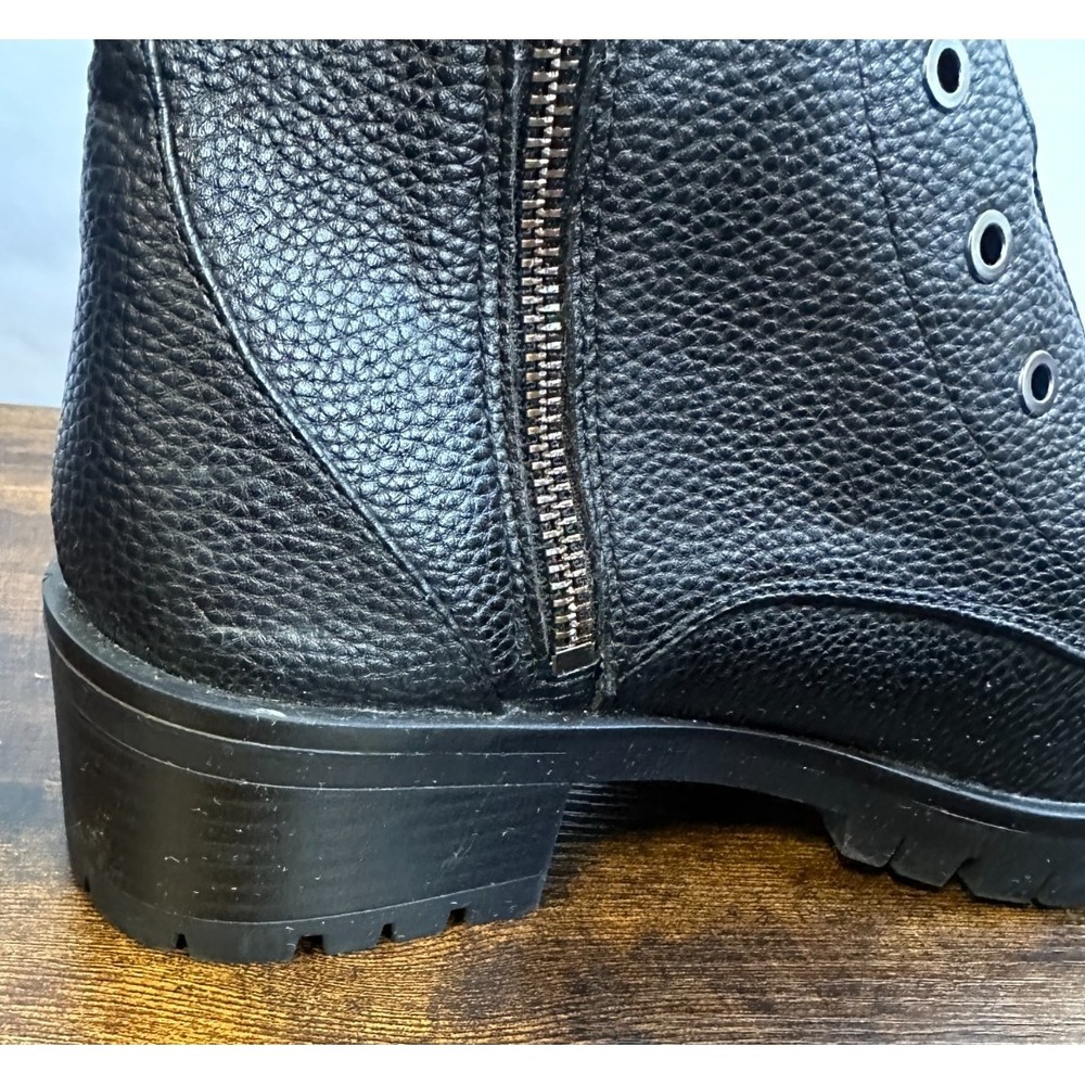 Karl Lagerfeld Paris Payson Black Crystal Embellished Combat Boots Mens 8.5 E22 - Picture 11 of 15